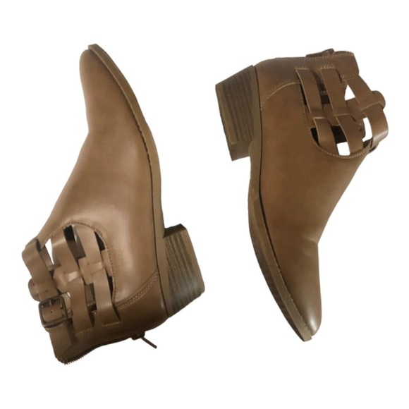 American Eagle women’s Brown Booties Size 5 - Picture 1 of 9